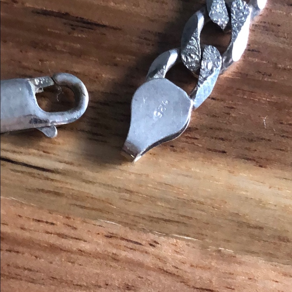 Silver necklaces - Picture 4 of 5